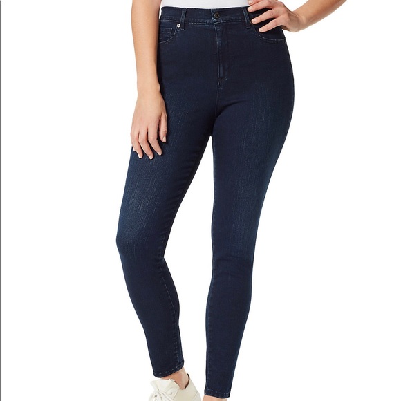 Gloria Vanderbilt Sadie Slim Jeans 